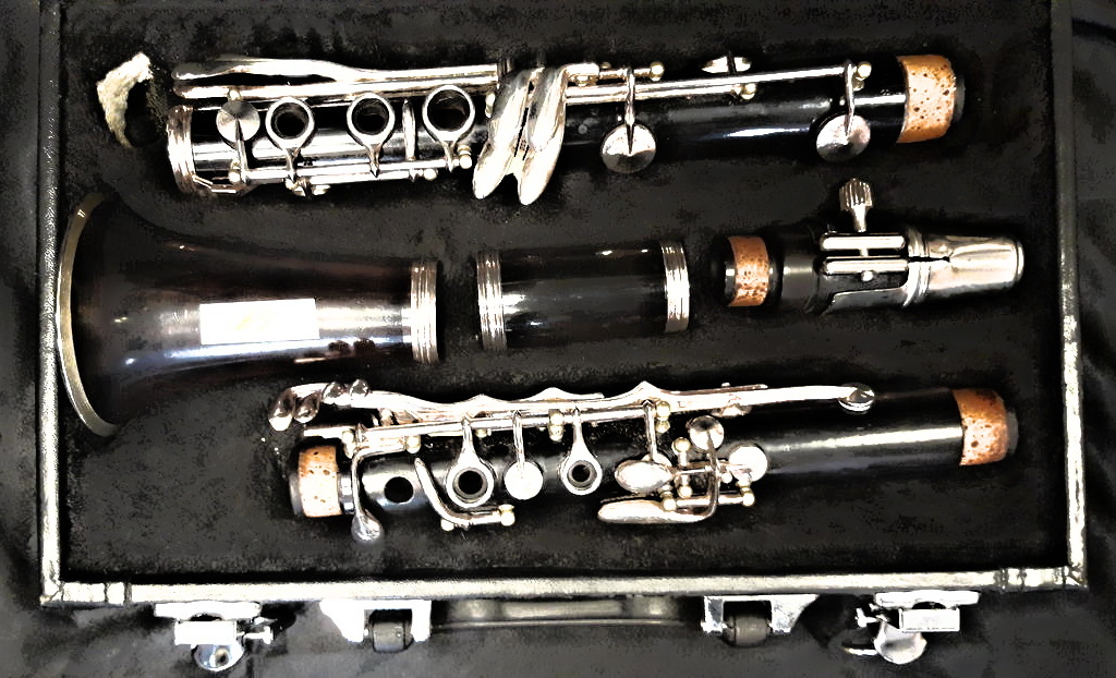 Klarinet Bb Amati krátký bez Eb klapky