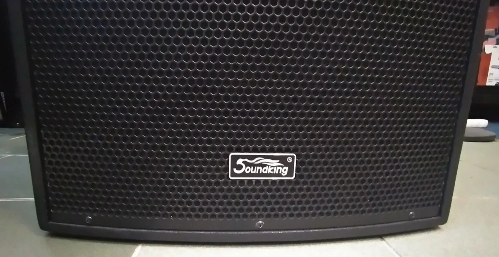 Soundking KV18SAD