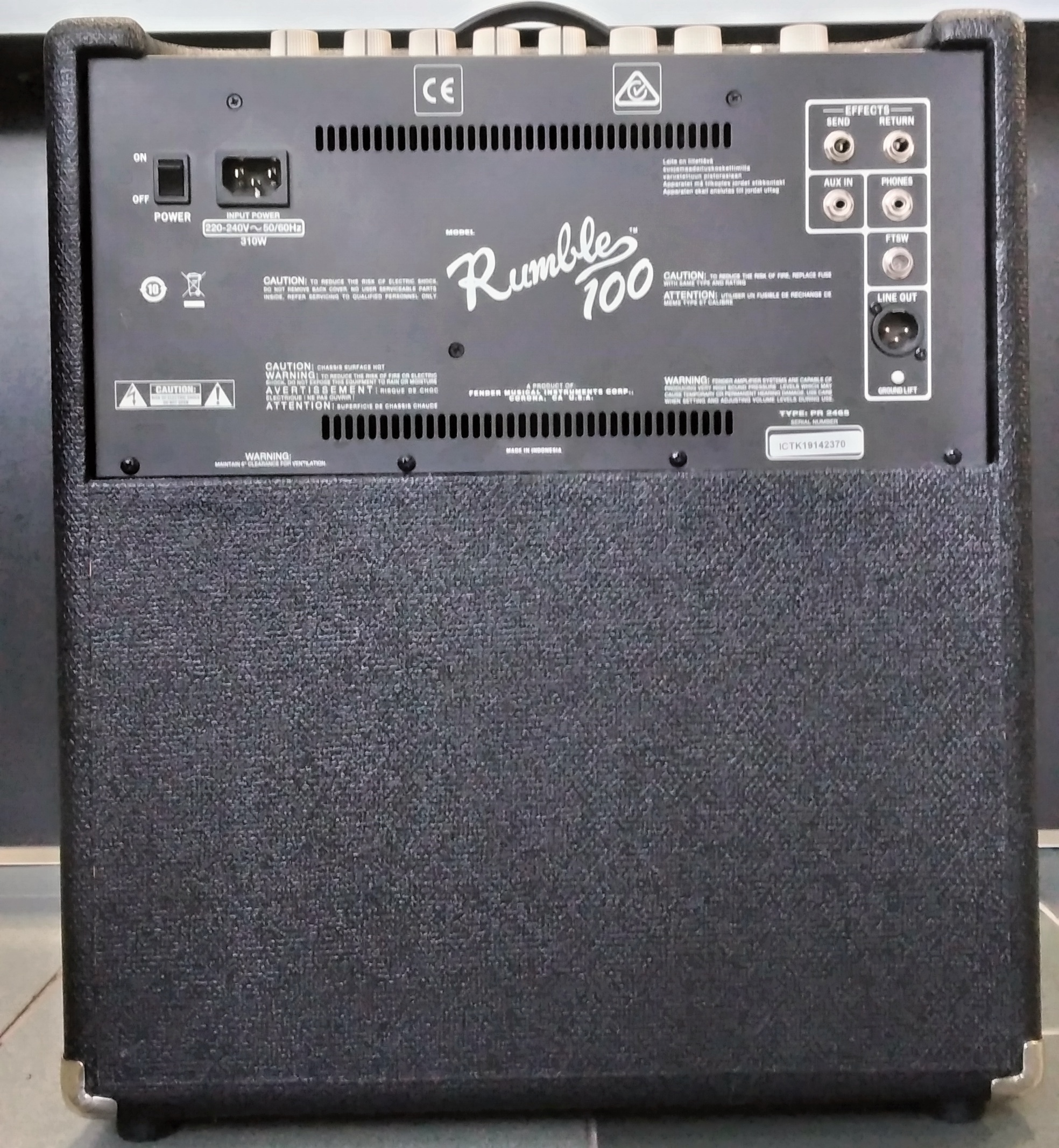 Fender Rumble 100