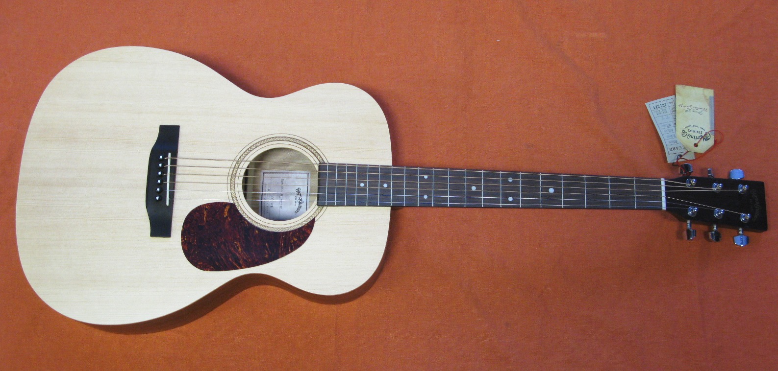 Sigma Guitars 000ME