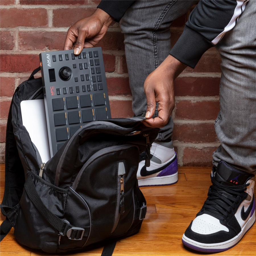 AKAI Professional MPC Studio MK2