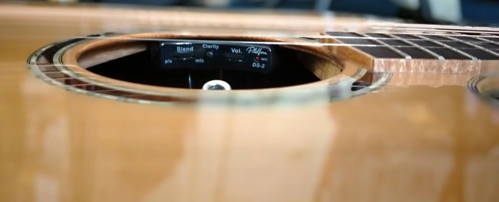 Crafter DLXE 3000 CD/RS + kufr    