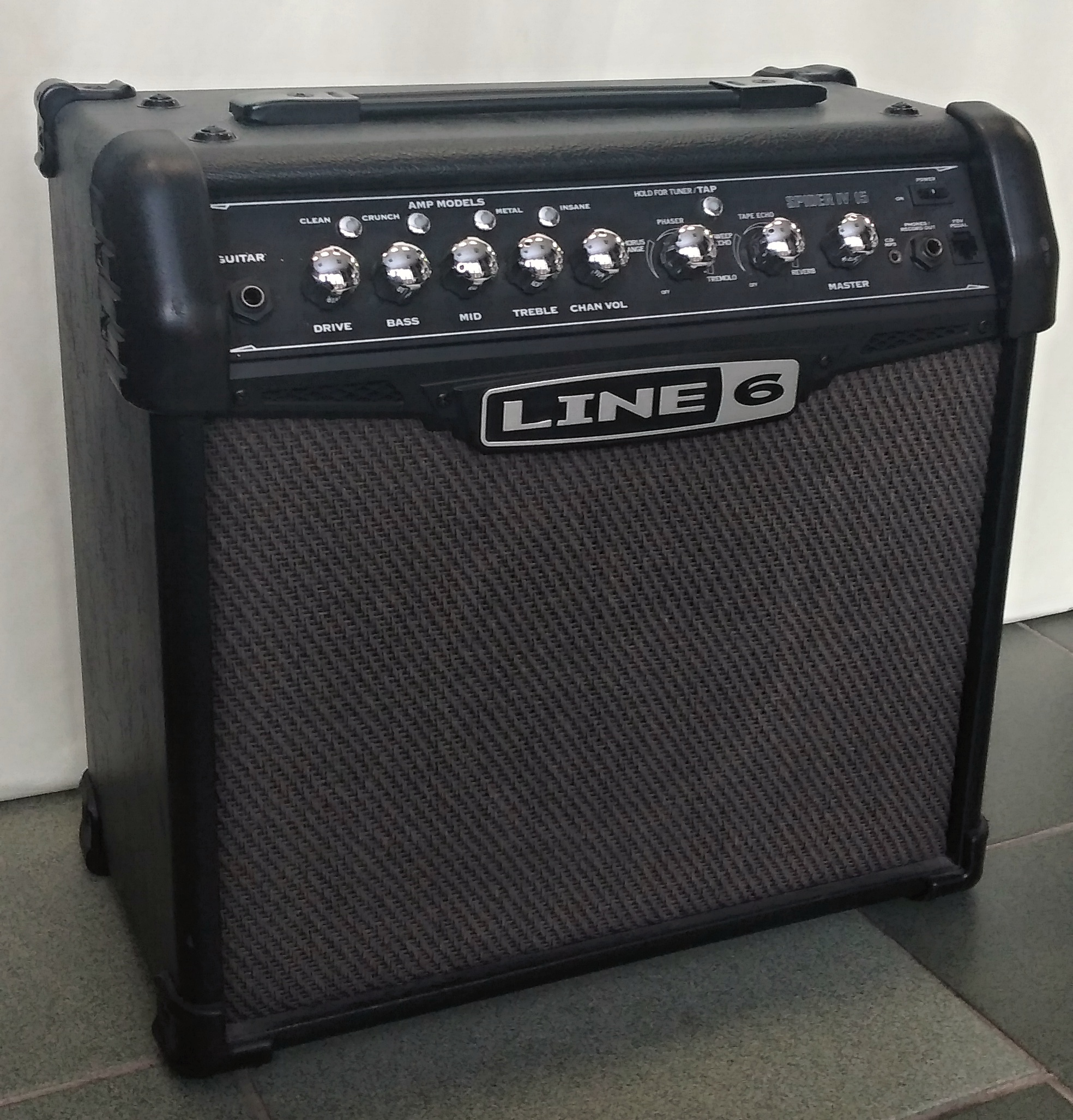 Line 6 Spider IV 15