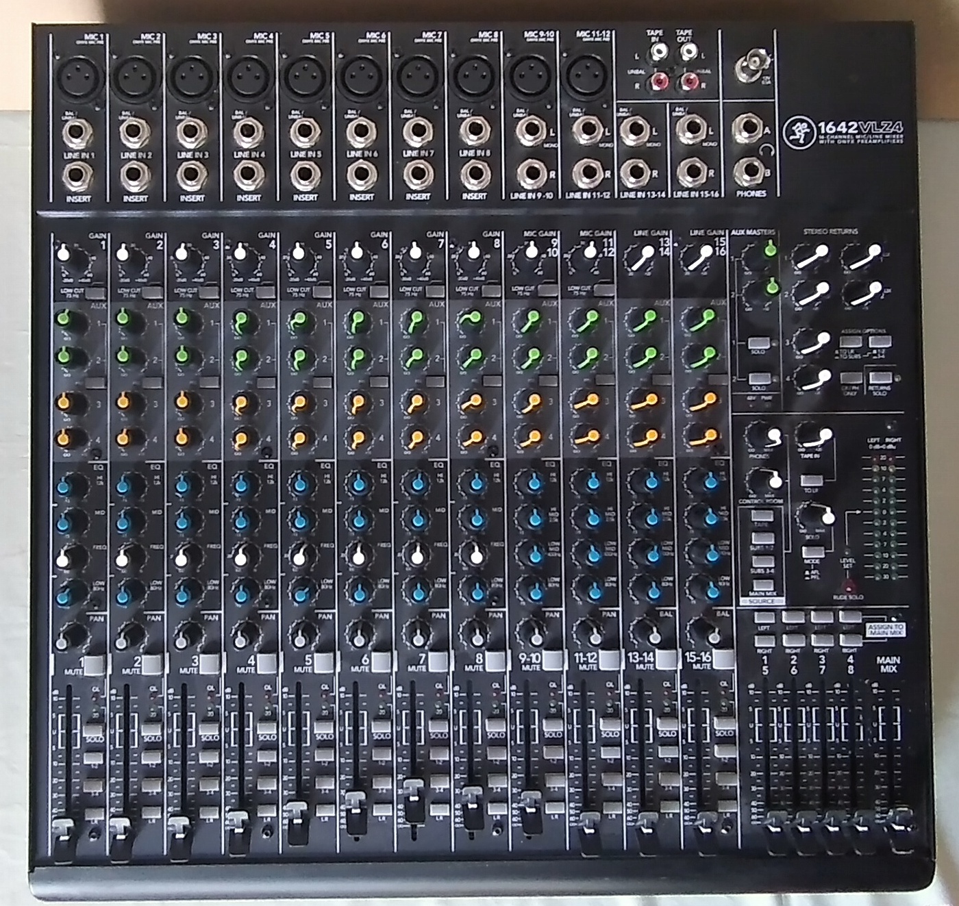 Mackie 1642 VLZ4
