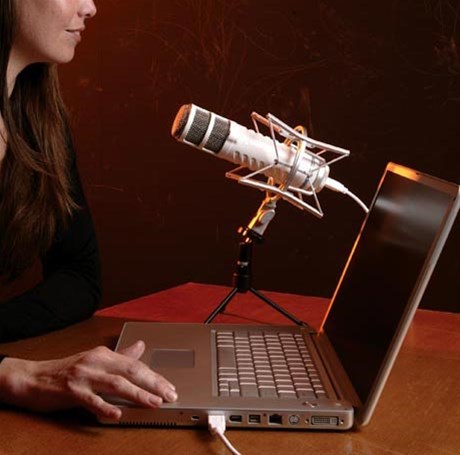 RØDE PodCaster