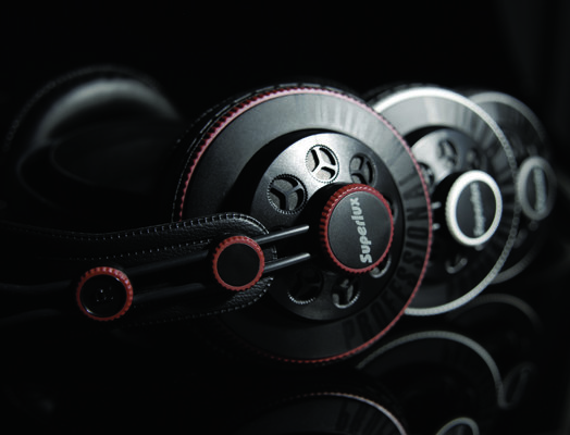Superlux HD-681 Červená