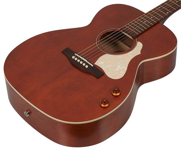 ART & LUTHERIE Legacy Q-Discrete Havana Brown