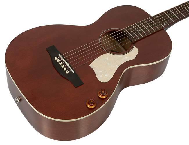 ART & LUTHERIE Roadhouse Q-Discrete Havana Brown