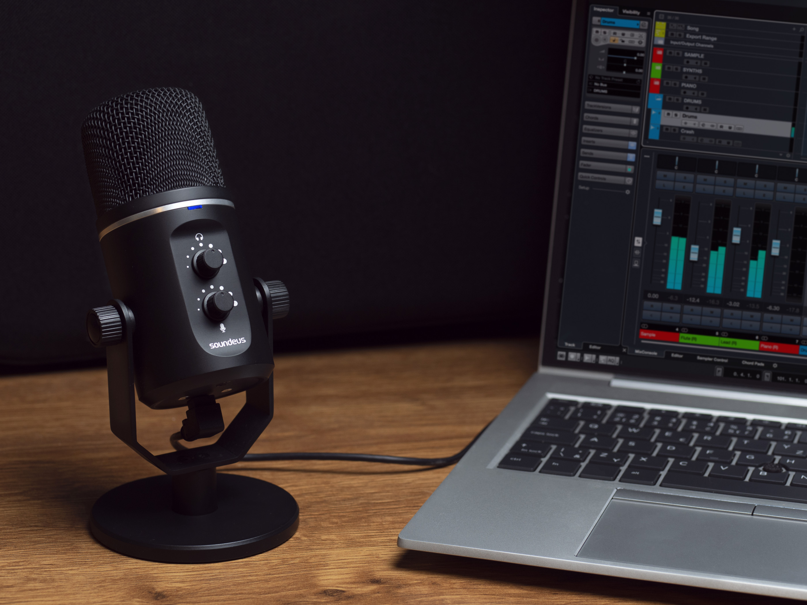 SOUNDEUS Desktop Mic 01