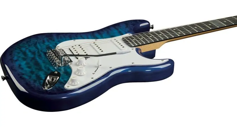 EKO S-350 See Thru Blue Quilted