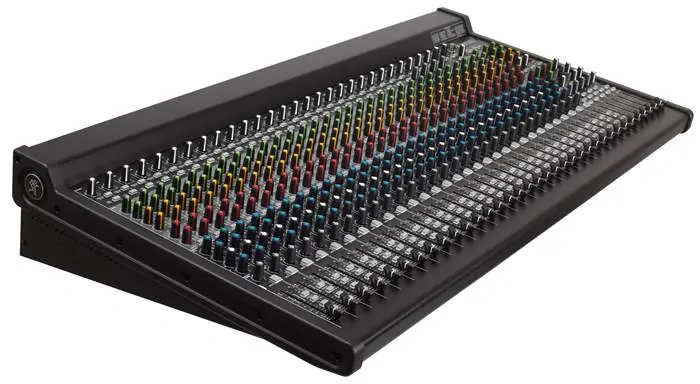 MACKIE 3204VLZ4