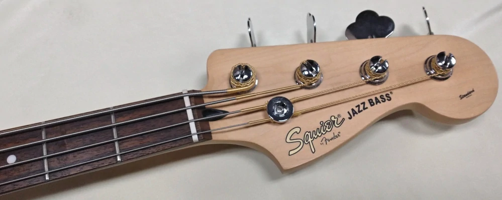 Fender Squier Standard JB