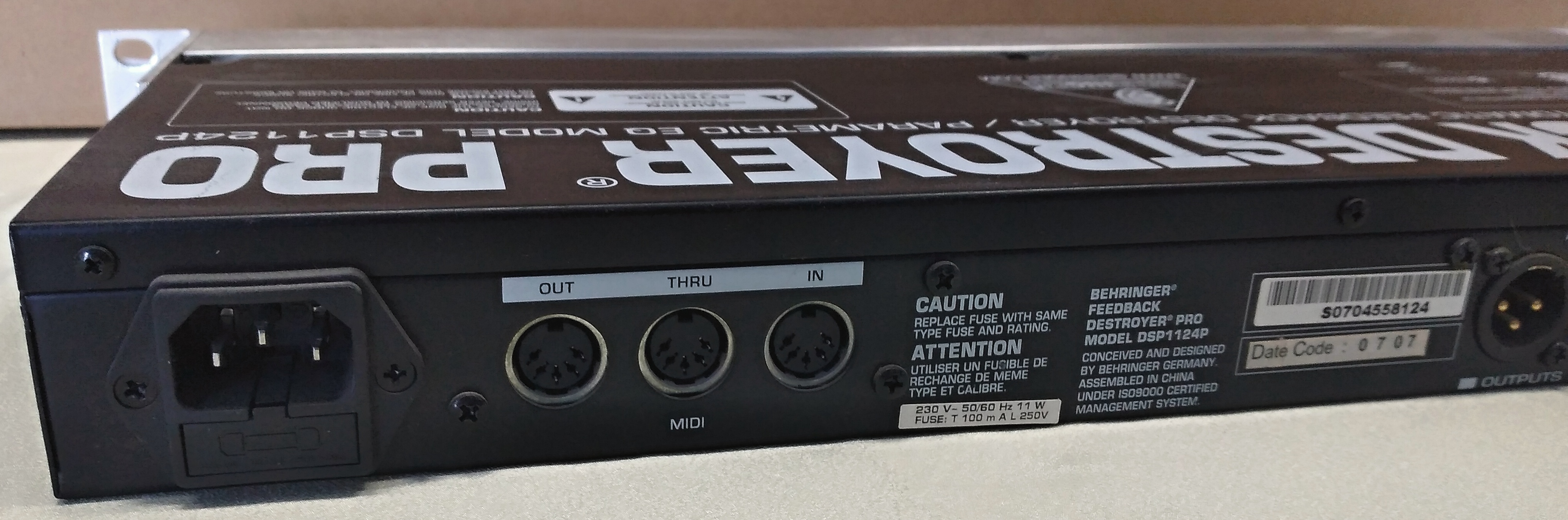 Behringer Feedback destroyer PRO DSP 1124P