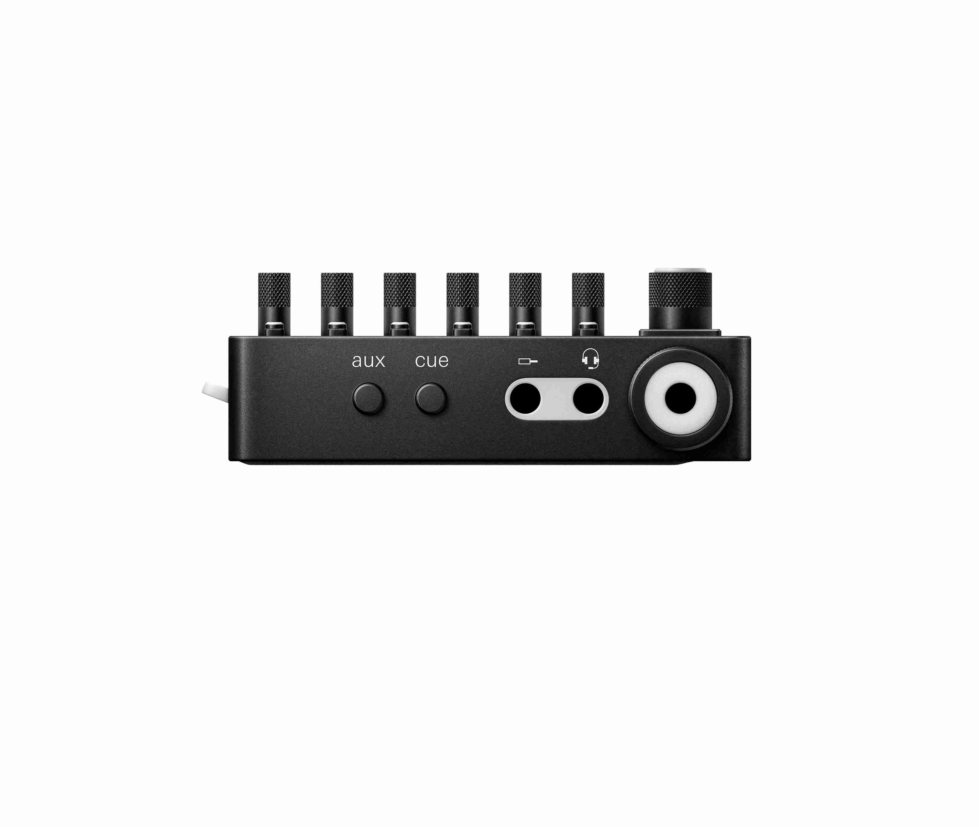 Teenage Engineering TX-6 black