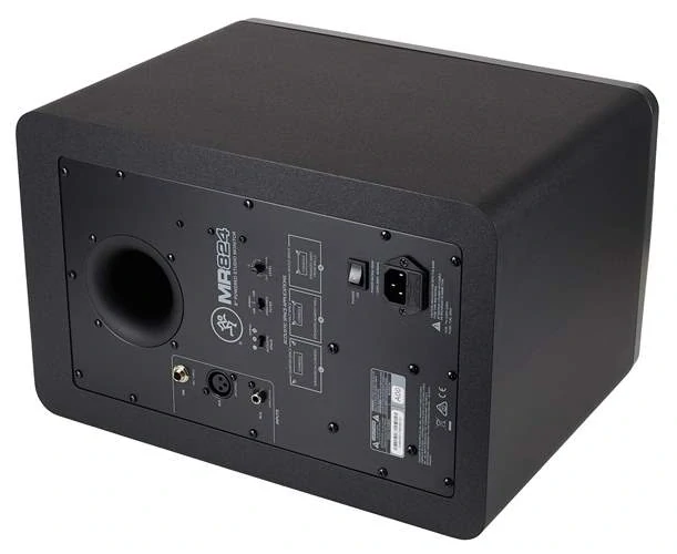 MACKIE MR824