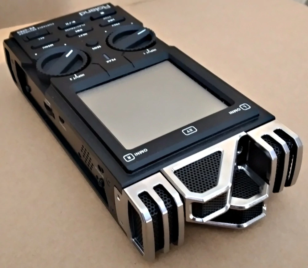 Roland R26