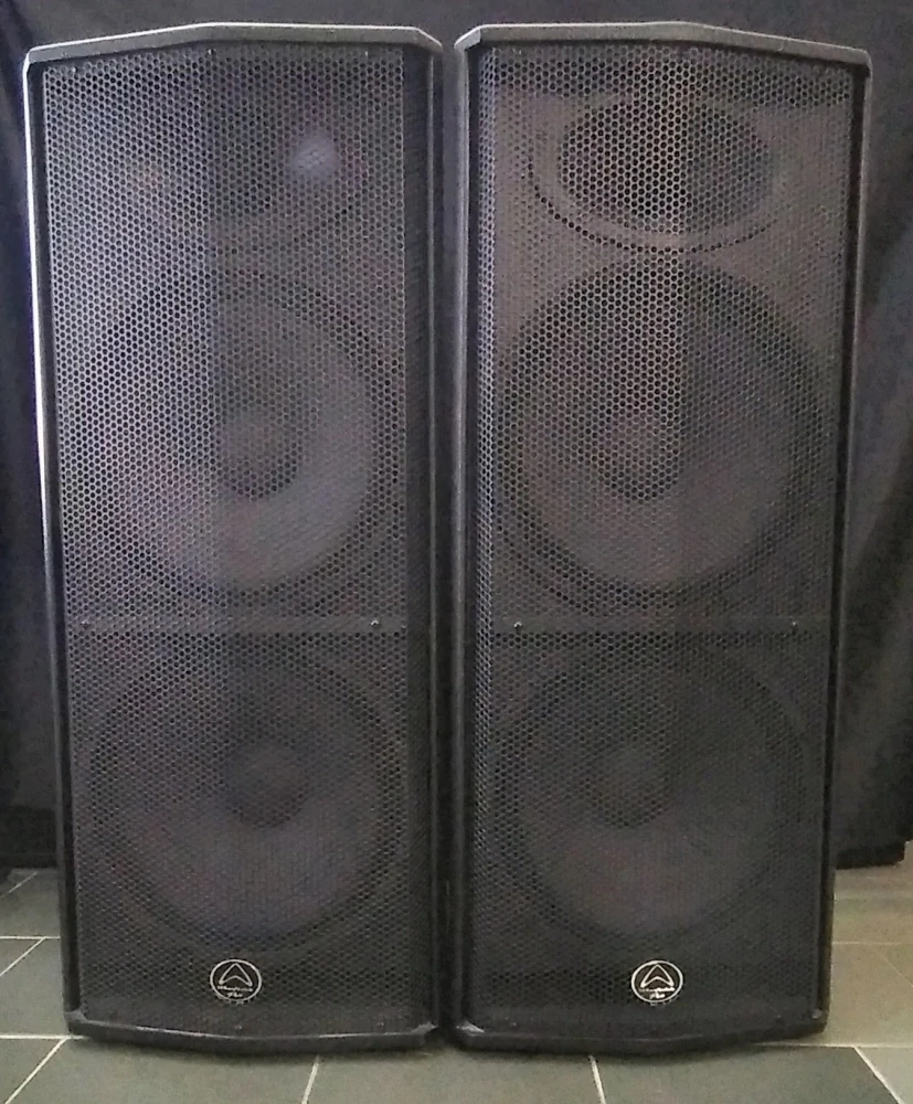 Wharfedale pro impact 215
