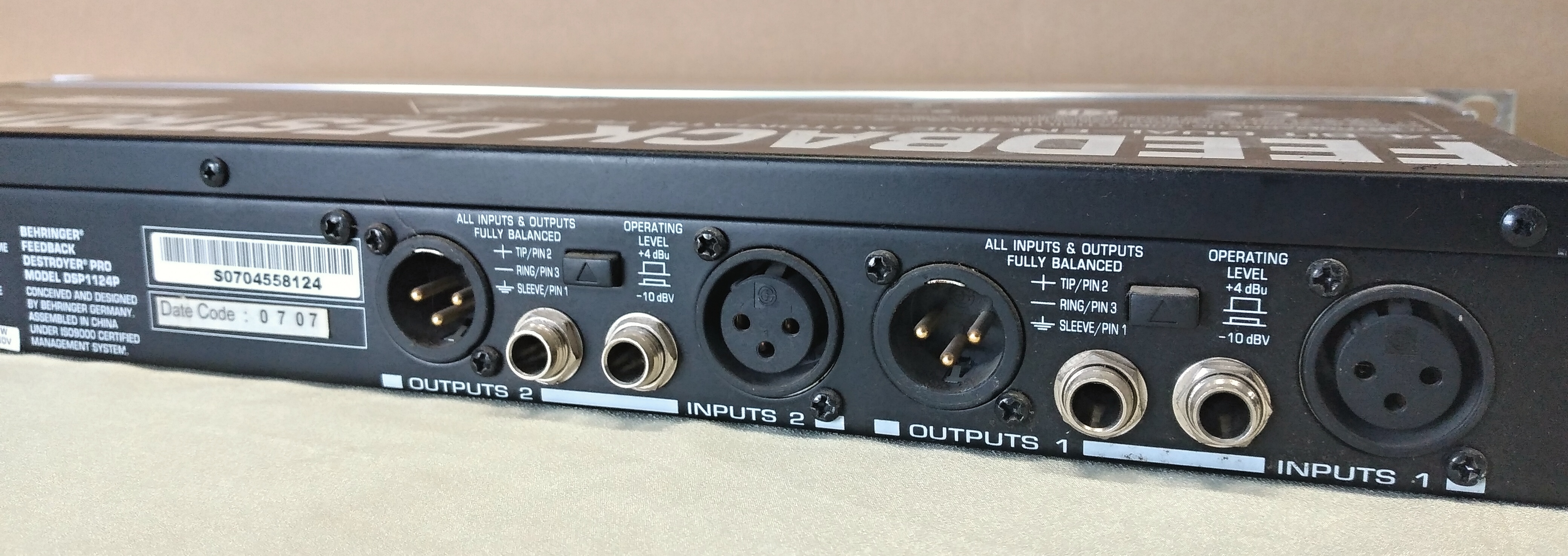 Behringer Feedback destroyer PRO DSP 1124P