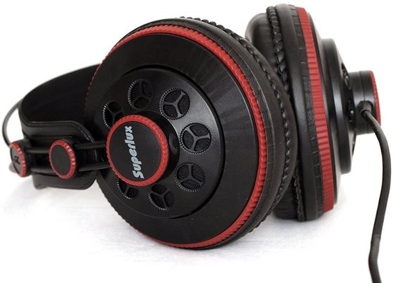 Superlux HD-681 Červená