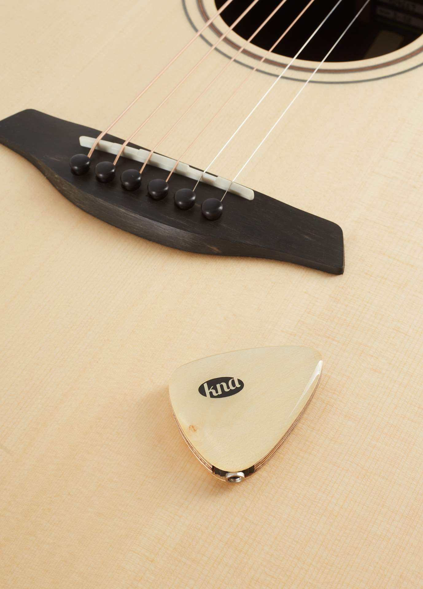 KNA PICKUPS AP-1
