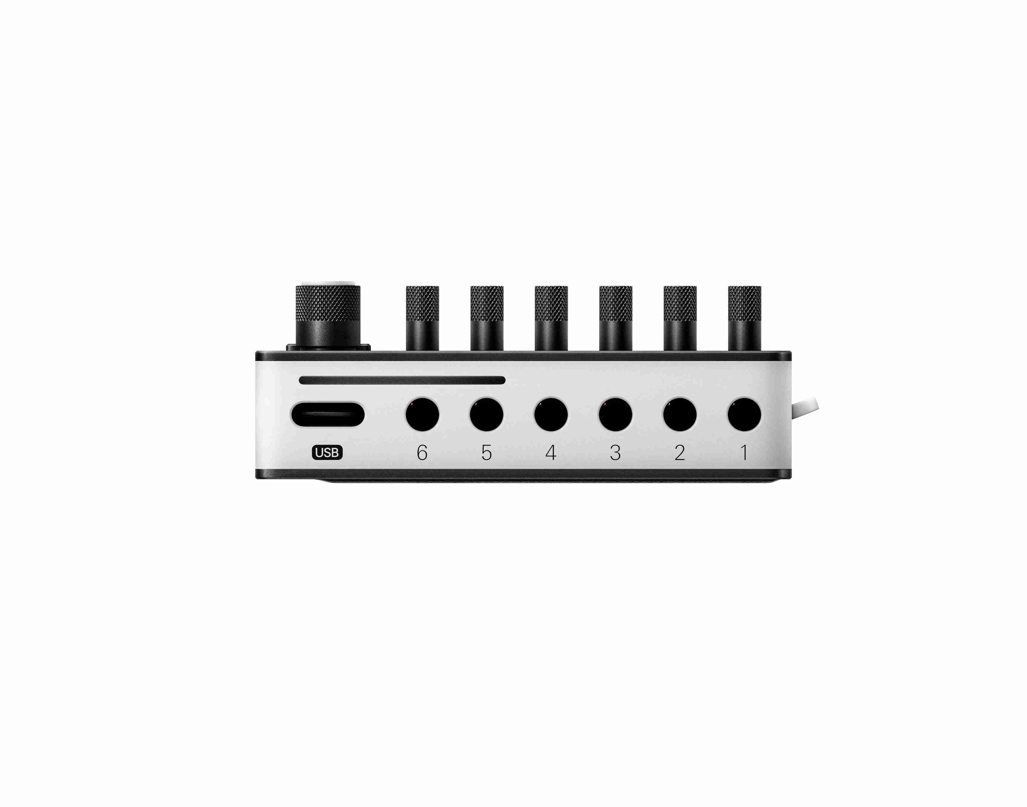 Teenage Engineering TX-6 black