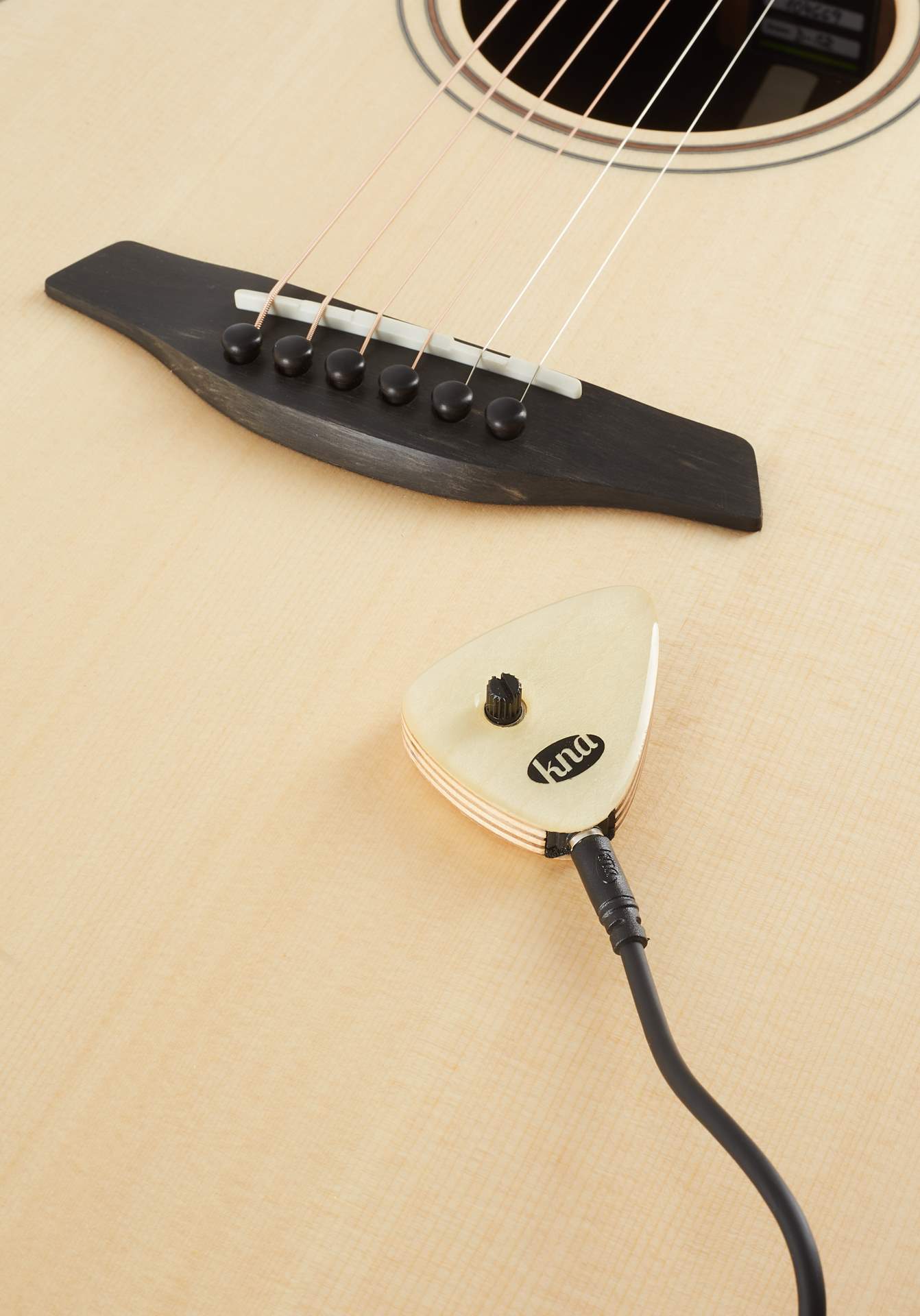 KNA PICKUPS AP-2