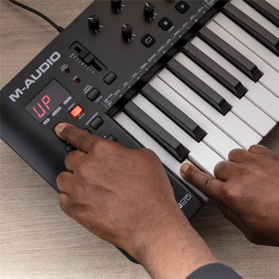 M-Audio Oxygen 25 MK5