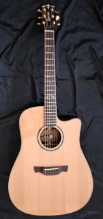 Crafter DLXE 3000 CD/RS + kufr