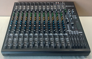 Mackie 1642 VLZ4